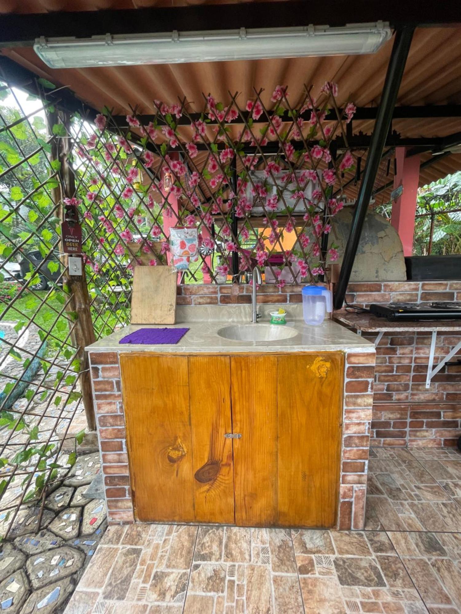 El Valle de Anton Hostal La India Dormida מראה חיצוני תמונה